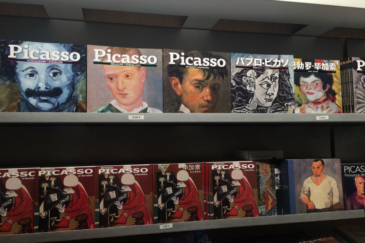 Pablo Picasso books in museum